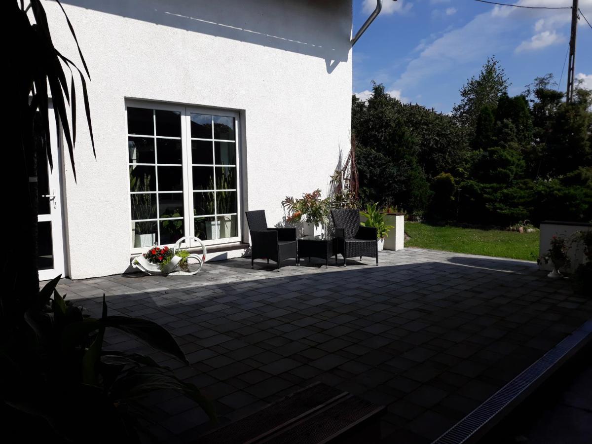 Pod Piramida Villa Ługniany Eksteriør bilde