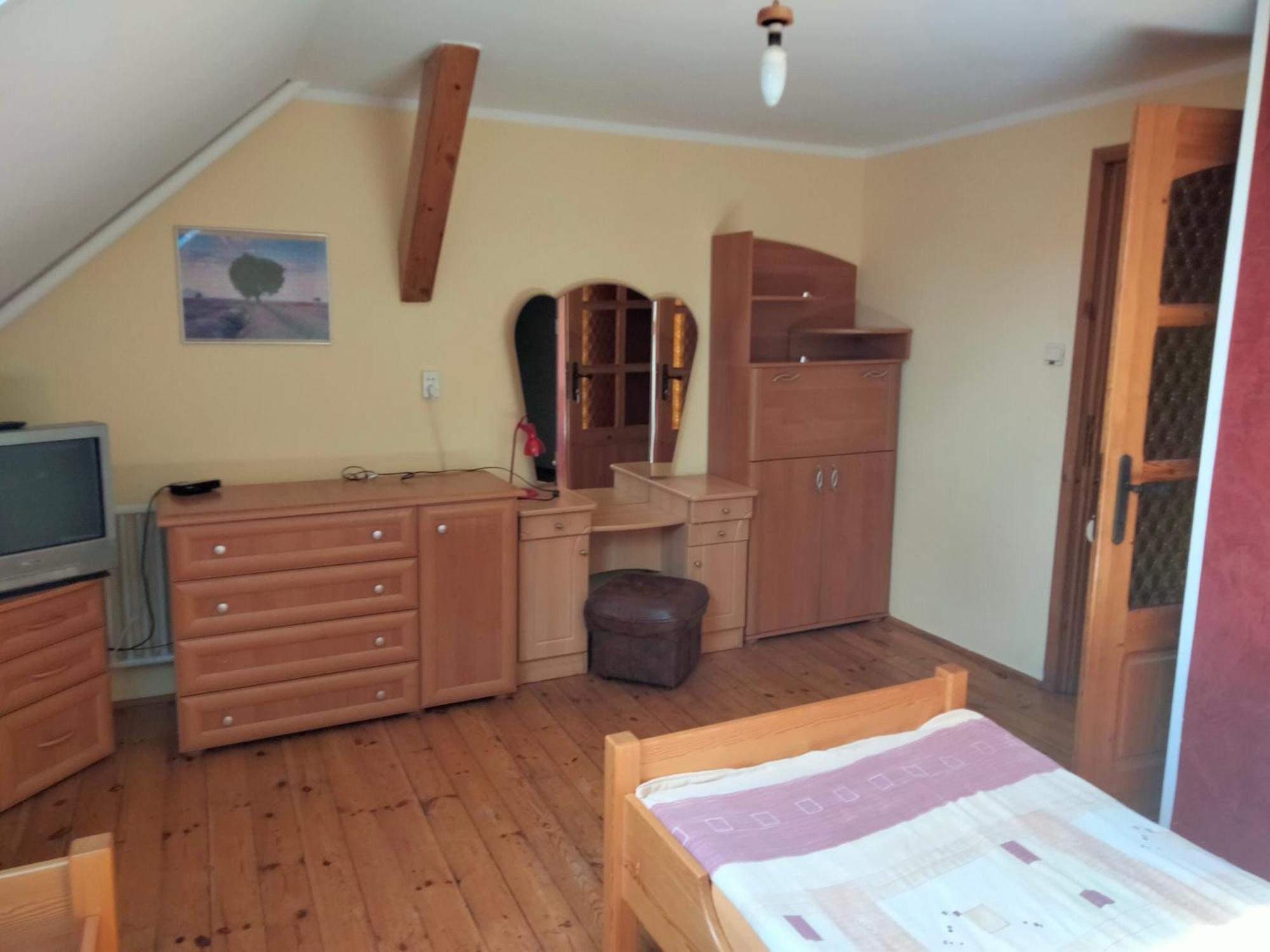 Pod Piramida Villa Ługniany Rom bilde
